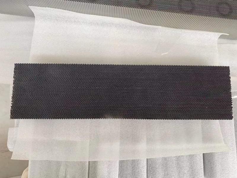 Rectangular Honeycomb Metallic Substrates